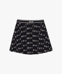 MLB - Chân váy xếp li mini Monogram