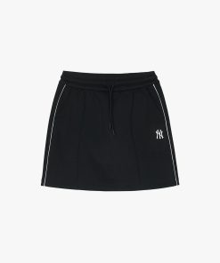 MLB - Chân váy chữ A mini Varsity Sportive
